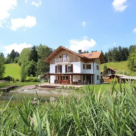 Semesterbostad Haus Landzauber #110517 Nesselwang